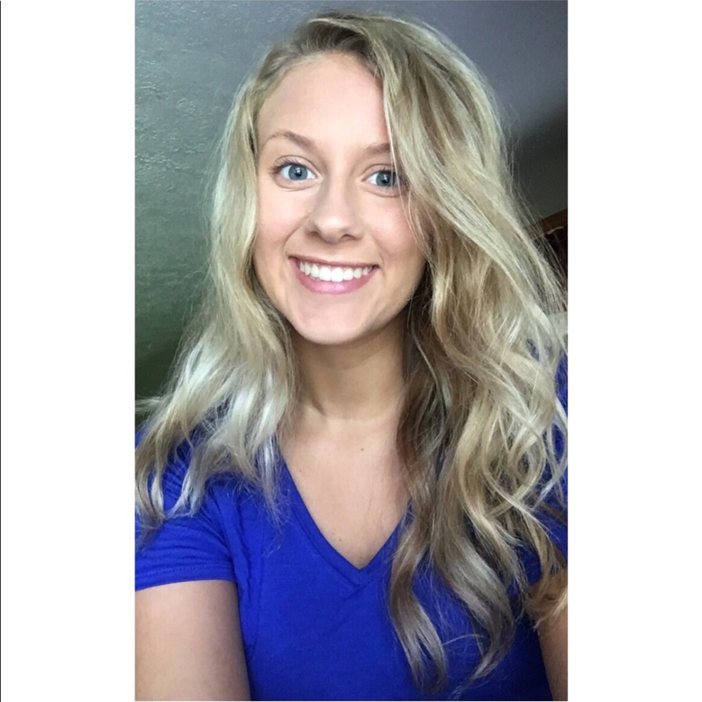 Meet your Posher, Shelbi